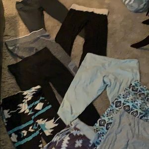 9 piece lot of womens leggings and yoga pants L/Xl